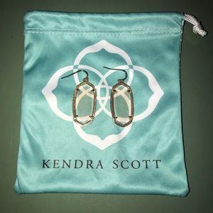 Kendra Scott Elle Earrings